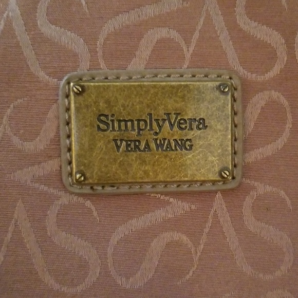 Vera Wang handbag - Picture 2 of 4